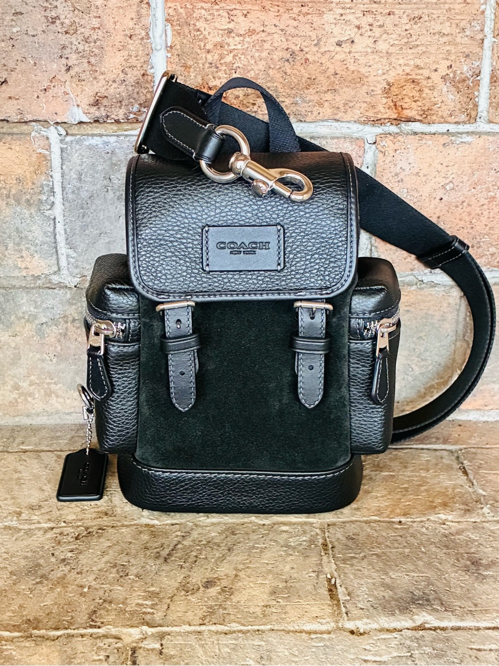 🏴‍☠️ Coach Sprint Sling Pack Pebble Leather Suede NWOT